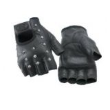 River Road(2012). Gloves. Leather Riding Gloves